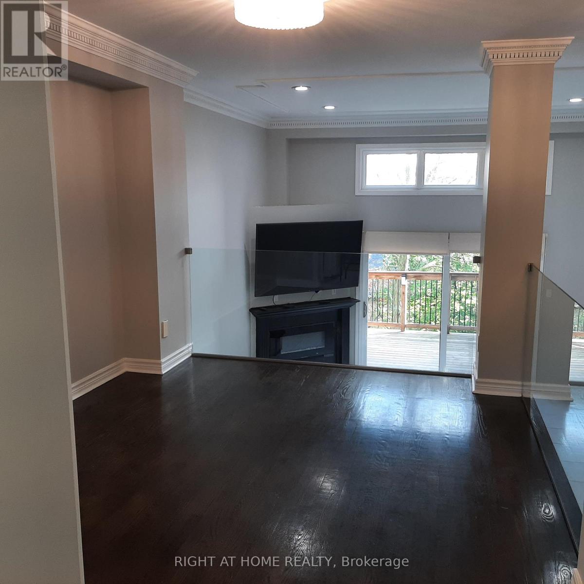 17 - 37 Old Firehall Lane, Vaughan, Ontario  L4L 8W3 - Photo 10 - N12483666
