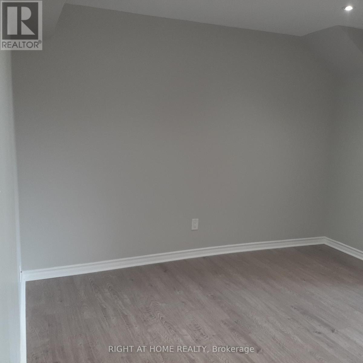 17 - 37 Old Firehall Lane, Vaughan, Ontario  L4L 8W3 - Photo 27 - N12483666