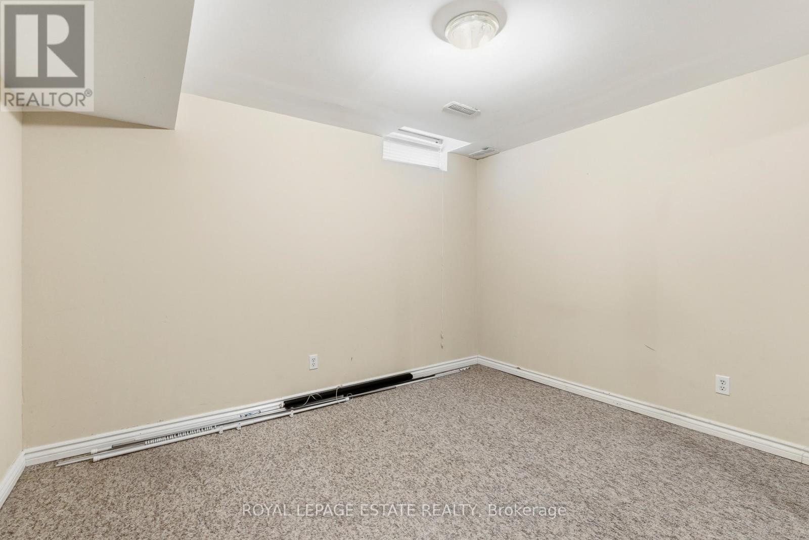 8 Venture Avenue, Richmond Hill, Ontario  L4S 2P2 - Photo 33 - N12483691