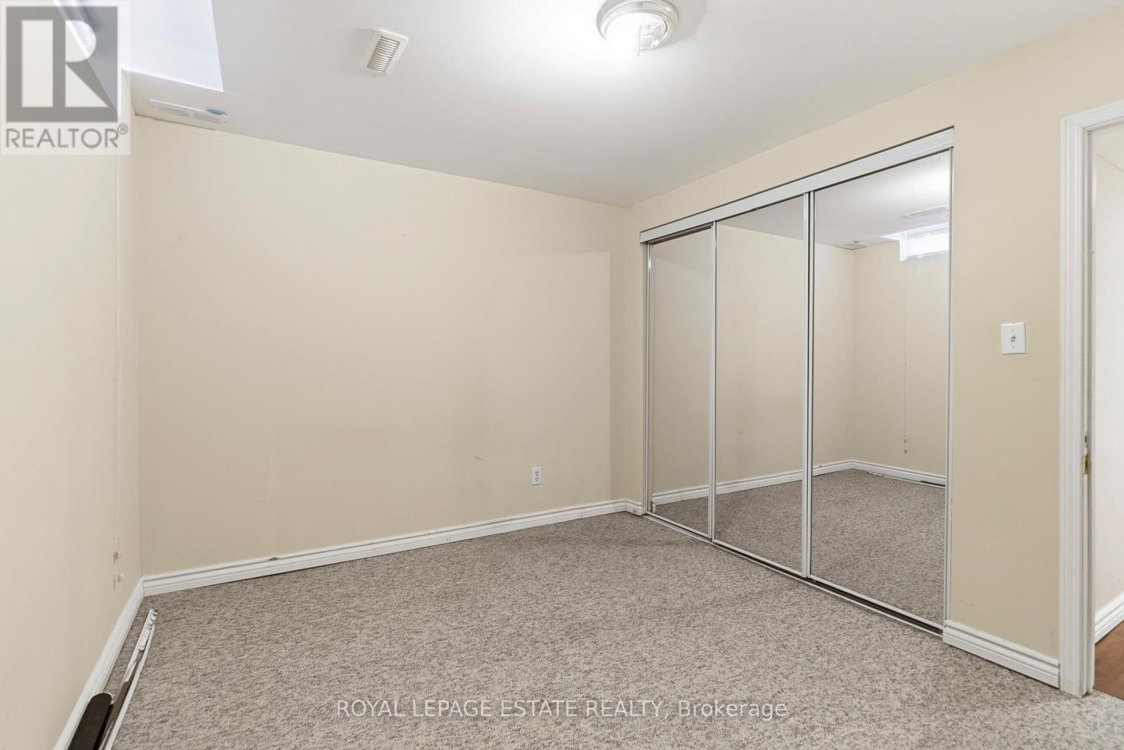 8 Venture Avenue, Richmond Hill, Ontario  L4S 2P2 - Photo 34 - N12483691