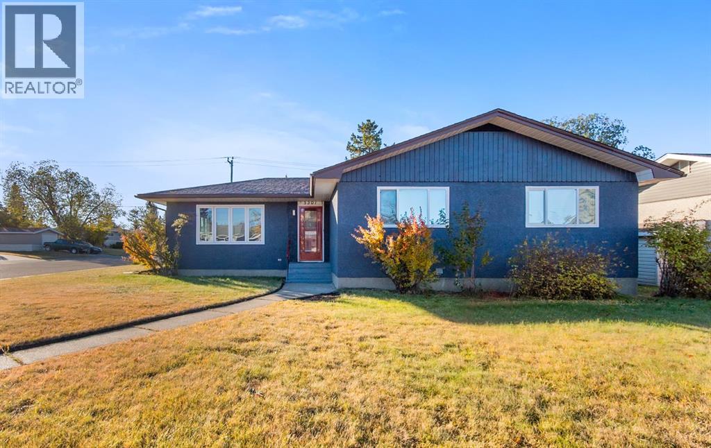 5301 44 Street, Olds, Alberta