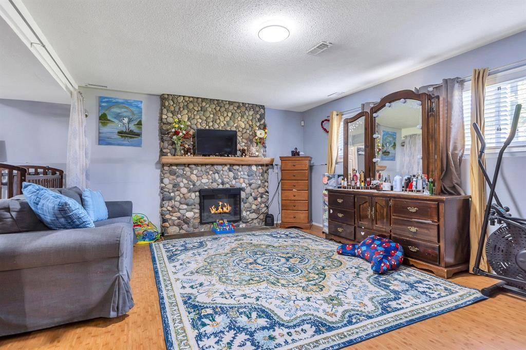 32678 Pandora Avenue, Abbotsford, British Columbia  V2T 3X1 - Photo 15 - R3061865