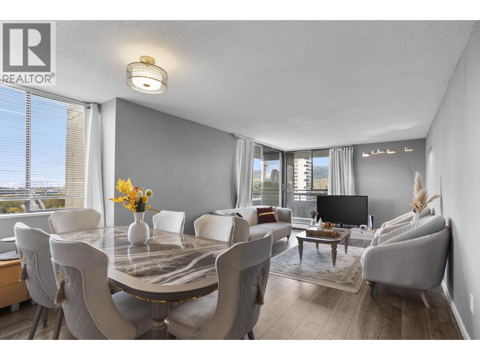 1605 3737 Bartlett Court, Burnaby, British Columbia  V3J 7E3 - Photo 10 - R3061664