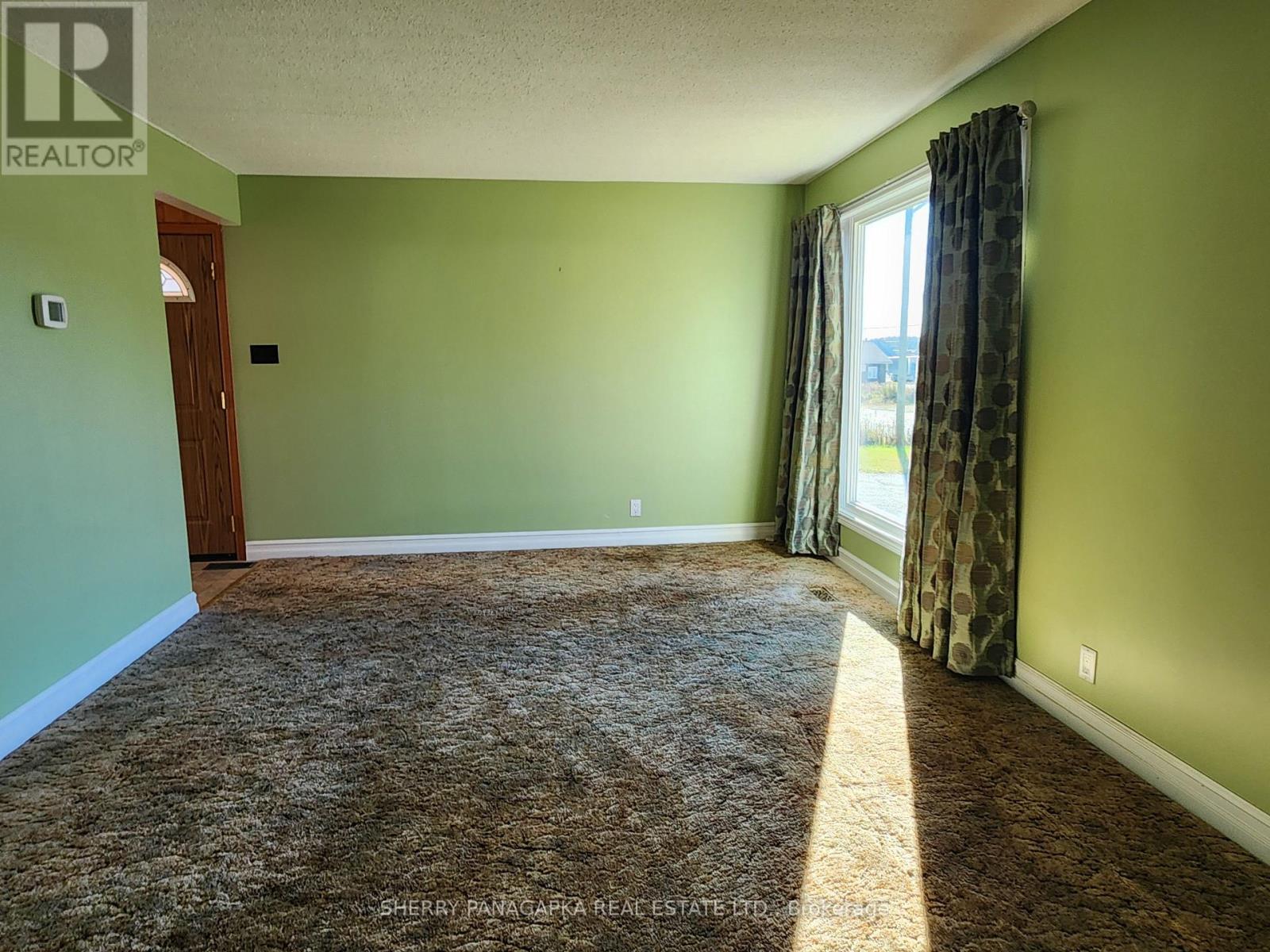 137 Main Street, Kirkland Lake, Ontario  P2N 3G2 - Photo 8 - T12476096