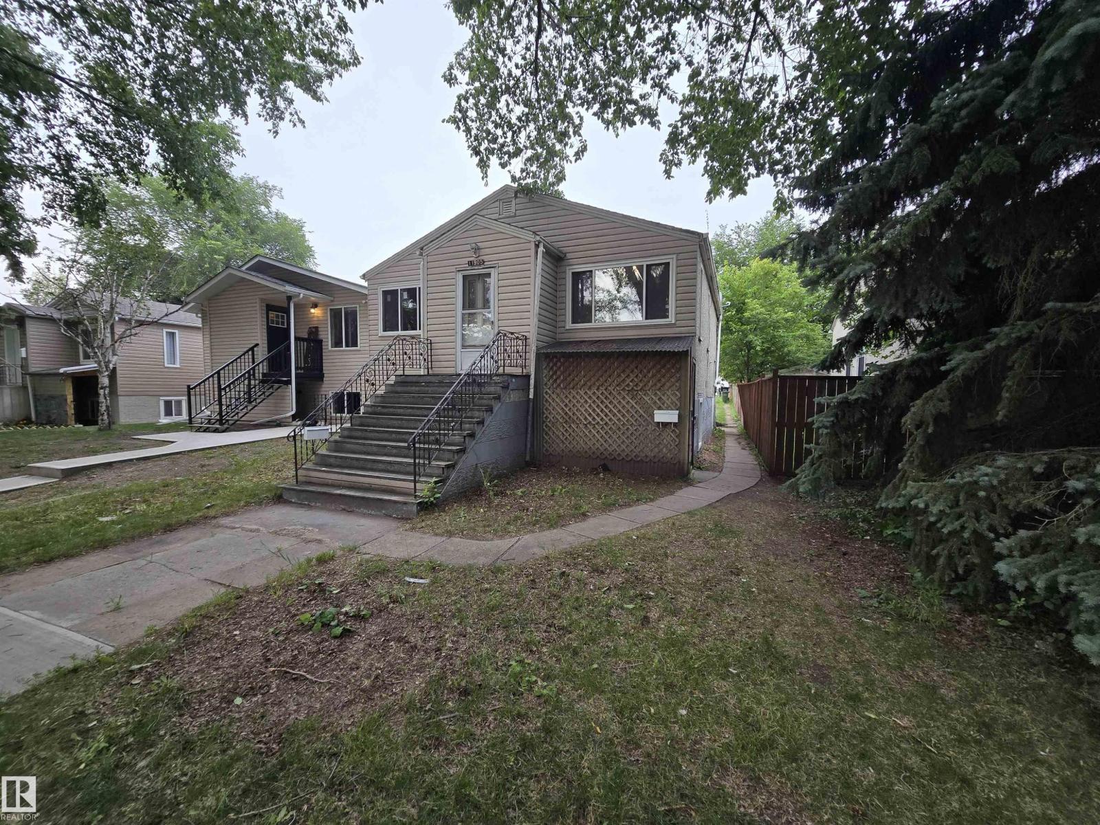 11905 70 St Nw, Edmonton, Alberta  T5B 1V1 - Photo 1 - E4463624