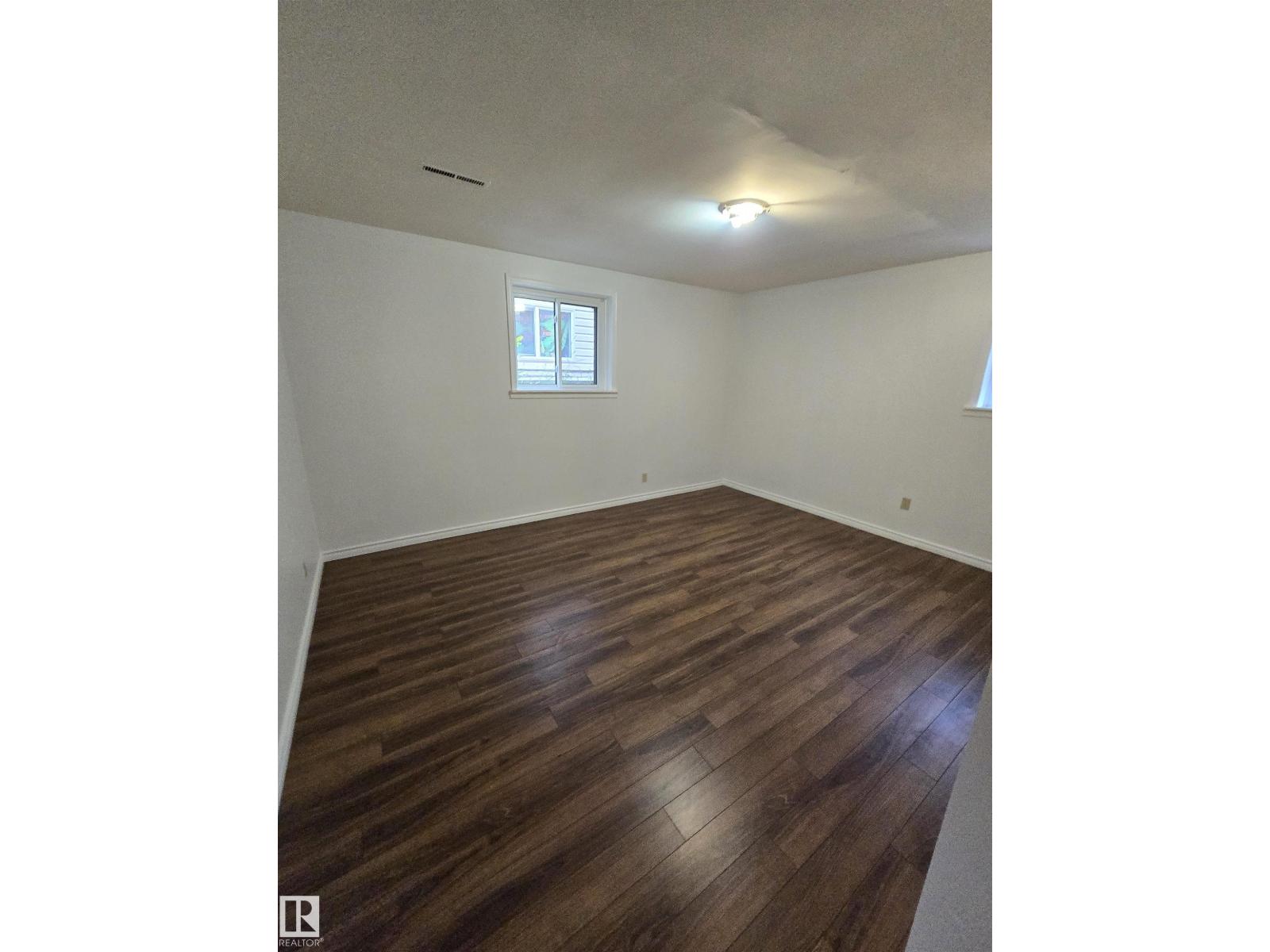 11905 70 St Nw, Edmonton, Alberta  T5B 1V1 - Photo 11 - E4463624