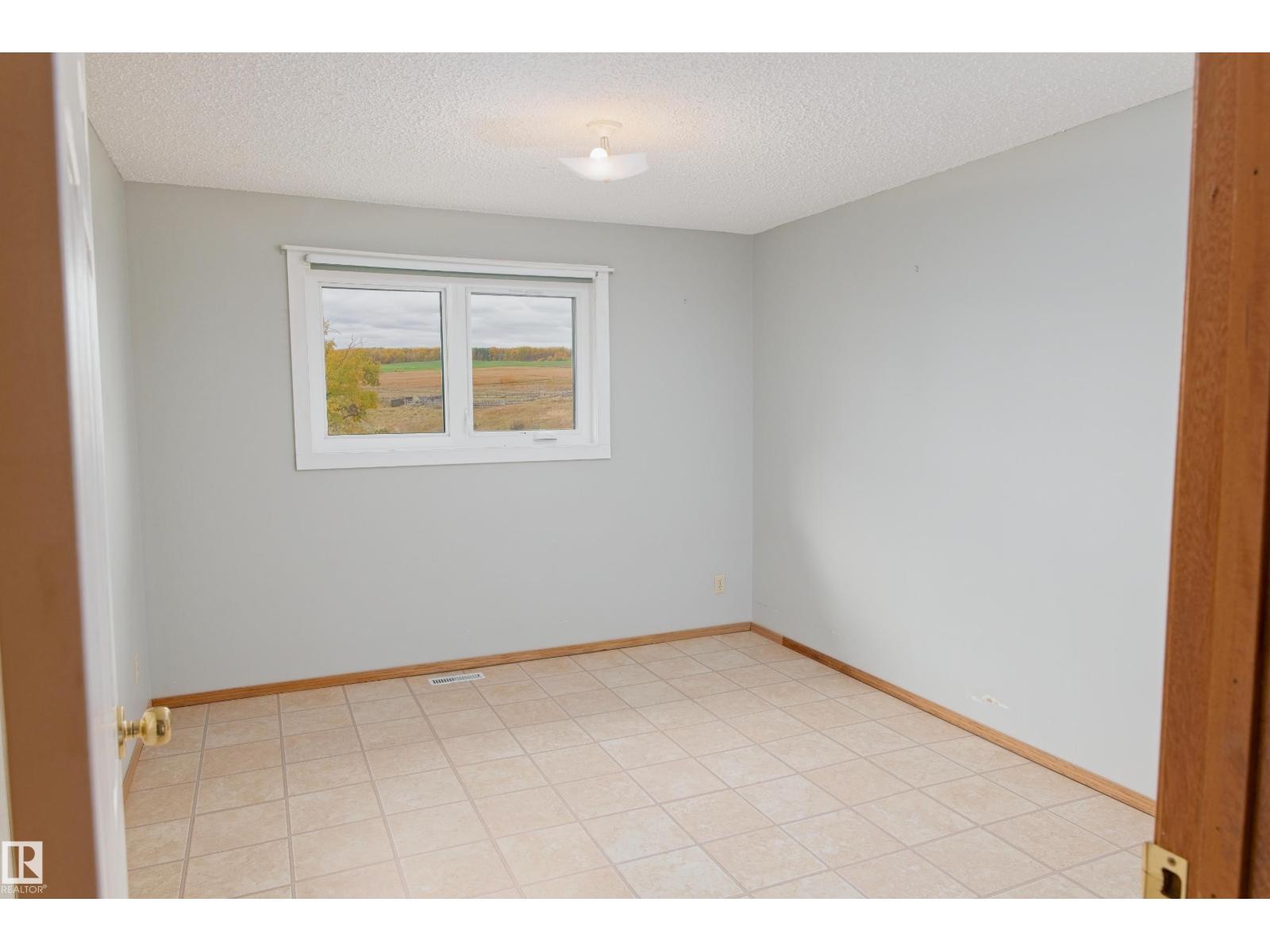 61302 Rge Rd 50, Rural Barrhead County, Alberta  T7N 1N2 - Photo 14 - E4463622