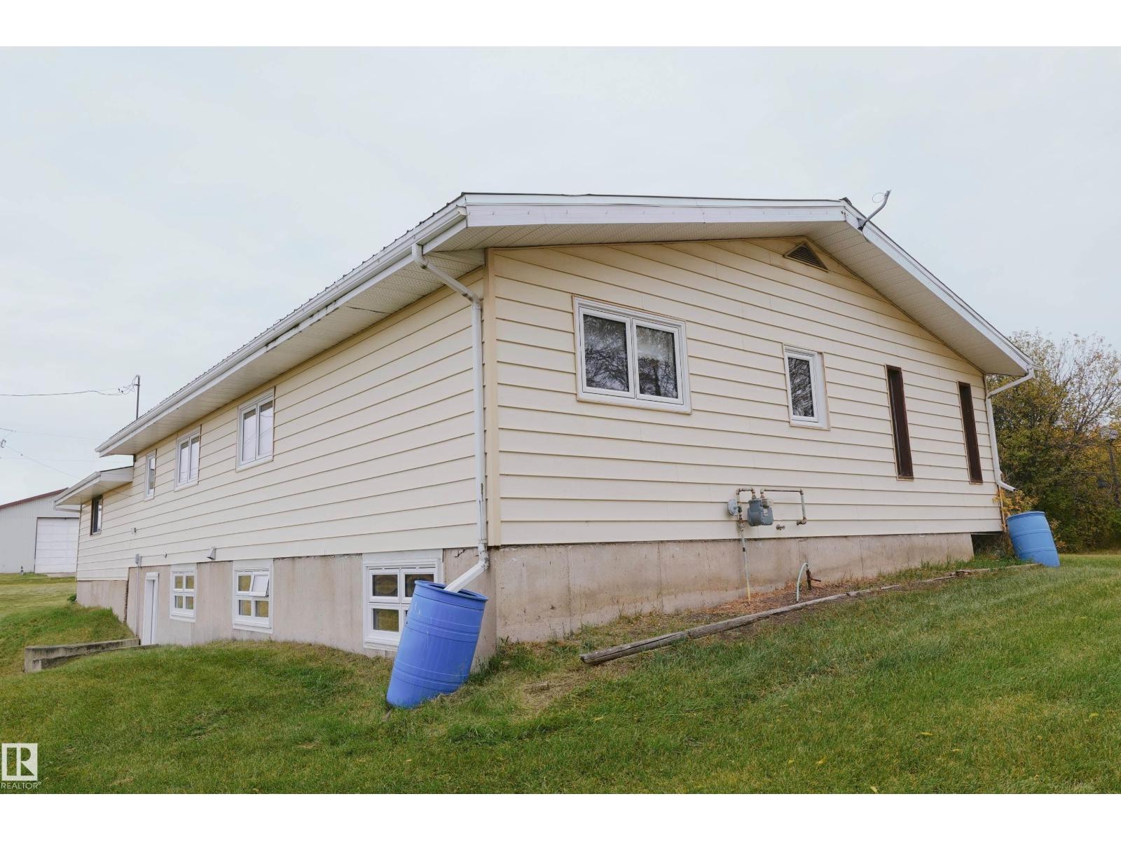 61302 Rge Rd 50, Rural Barrhead County, Alberta  T7N 1N2 - Photo 47 - E4463622