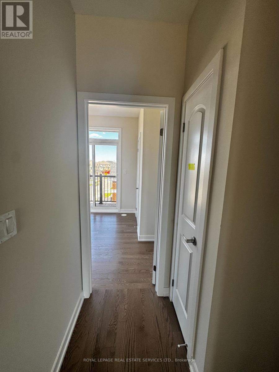 1184 Anson Gate, Oakville, Ontario  L6H 3Z9 - Photo 11 - W12483580