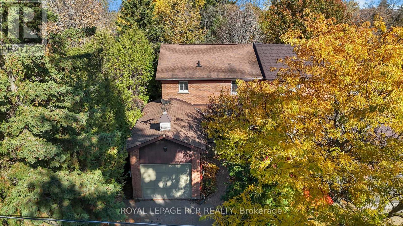 11 Margaret Street, Orangeville, Ontario  L9W 2N1 - Photo 2 - W12483613