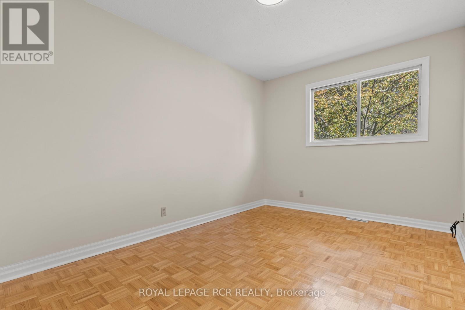 11 Margaret Street, Orangeville, Ontario  L9W 2N1 - Photo 31 - W12483613