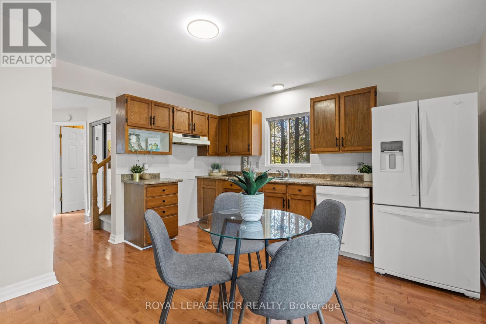 11 Margaret Street, Orangeville, Ontario  L9W 2N1 - Photo 5 - W12483613