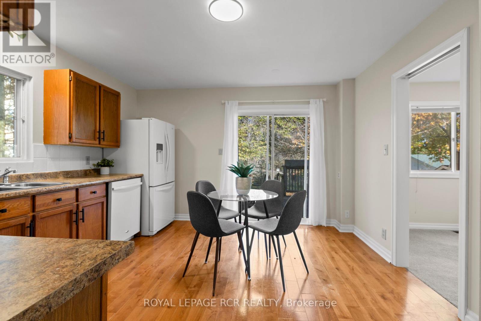 11 Margaret Street, Orangeville, Ontario  L9W 2N1 - Photo 8 - W12483613
