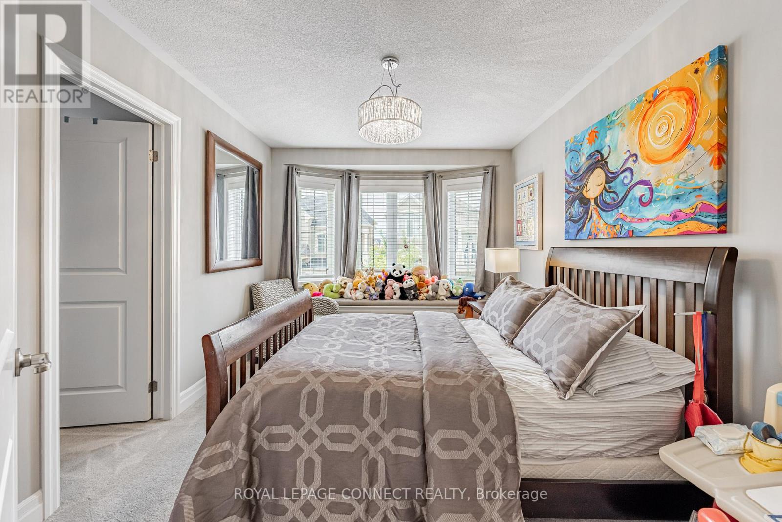 3302 Mintwood Circle, Oakville, Ontario  L6H 7C3 - Photo 23 - W12483640