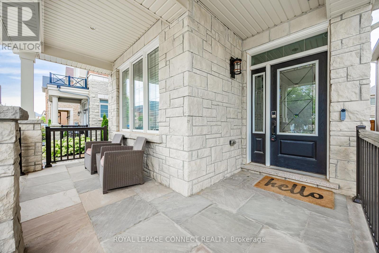 3302 Mintwood Circle, Oakville, Ontario  L6H 7C3 - Photo 5 - W12483640