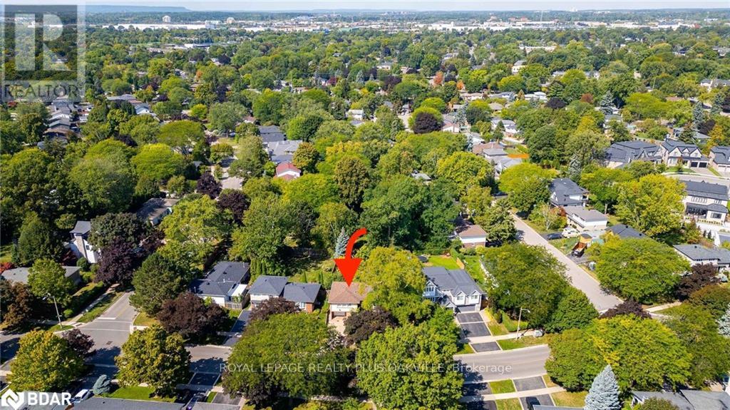 2159 Hixon Street, Oakville, Ontario  L6L 1T5 - Photo 36 - W12483663