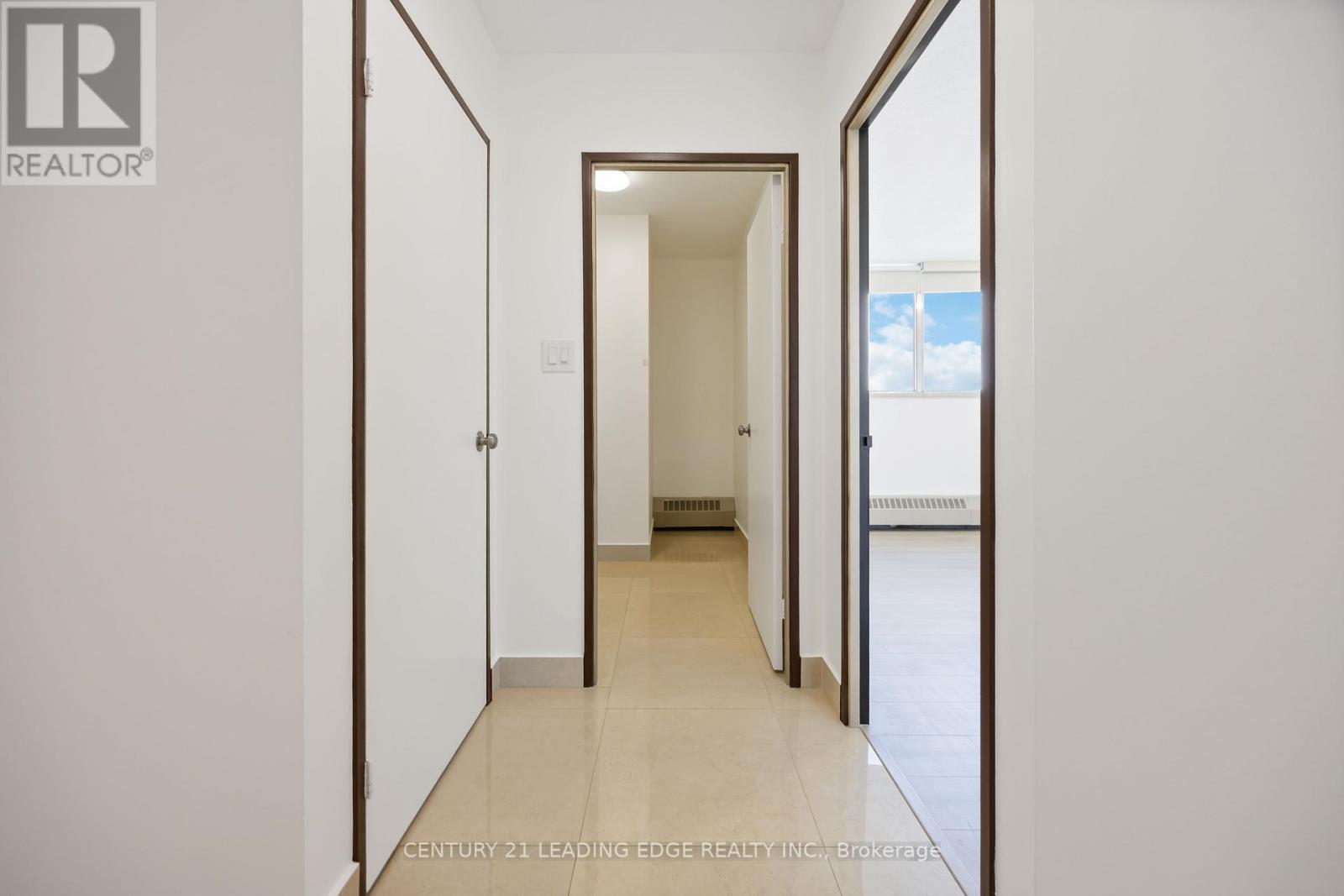 2403 - 330 Dixon Road, Toronto, Ontario  M9R 1S9 - Photo 14 - W12483665