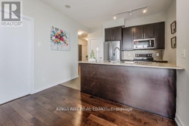 1104 - 4065 Brickstone Mews, Mississauga, Ontario  L5B 0G3 - Photo 12 - W12483669