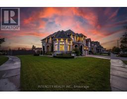 29 CHIMING ROAD, Brampton, Ontario