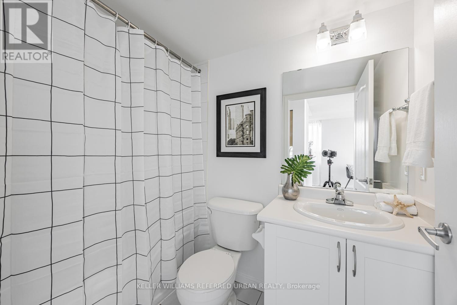 511 - 4 Elsinore Path, Toronto, Ontario  M8V 4G7 - Photo 20 - W12483687