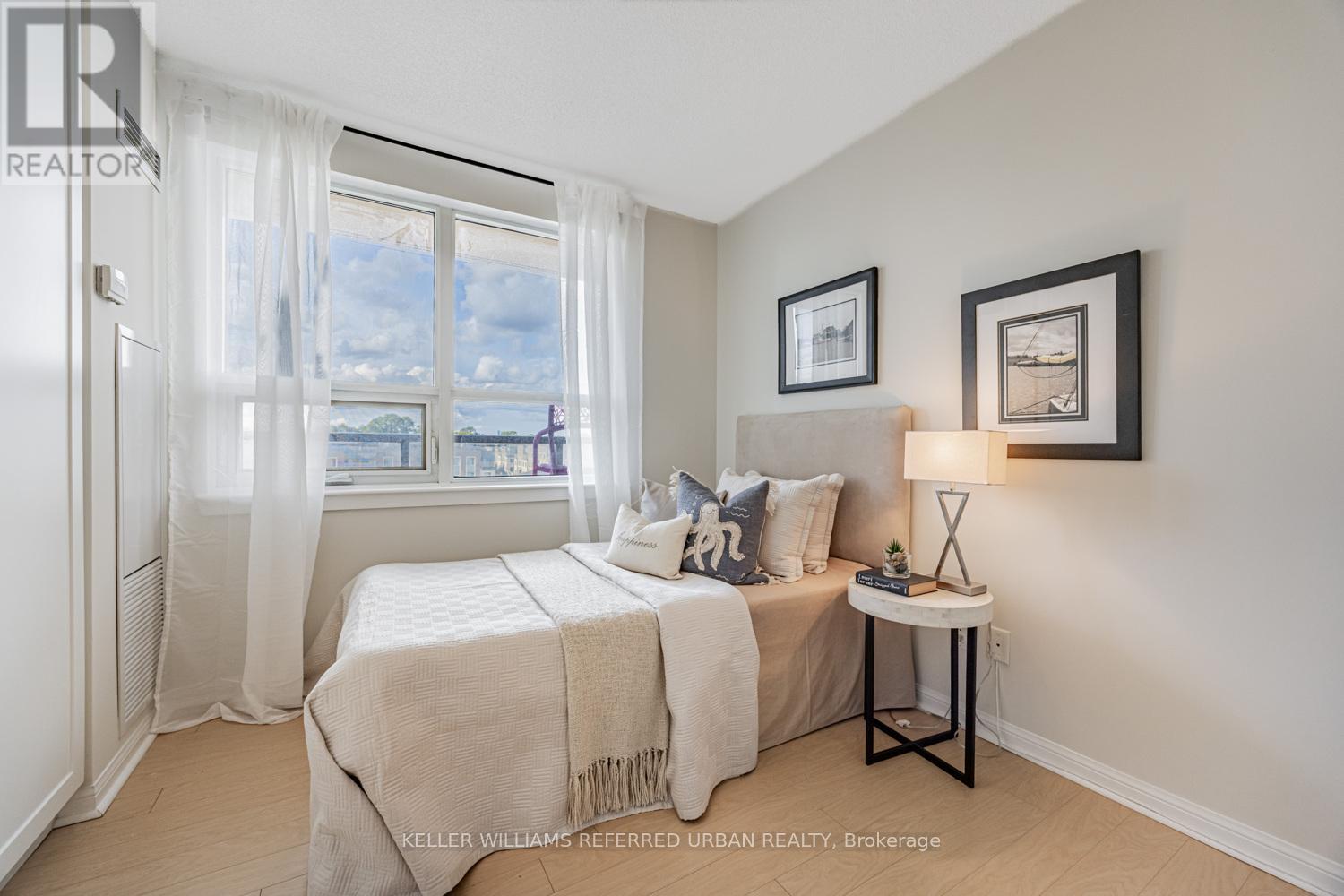 511 - 4 Elsinore Path, Toronto, Ontario  M8V 4G7 - Photo 21 - W12483687