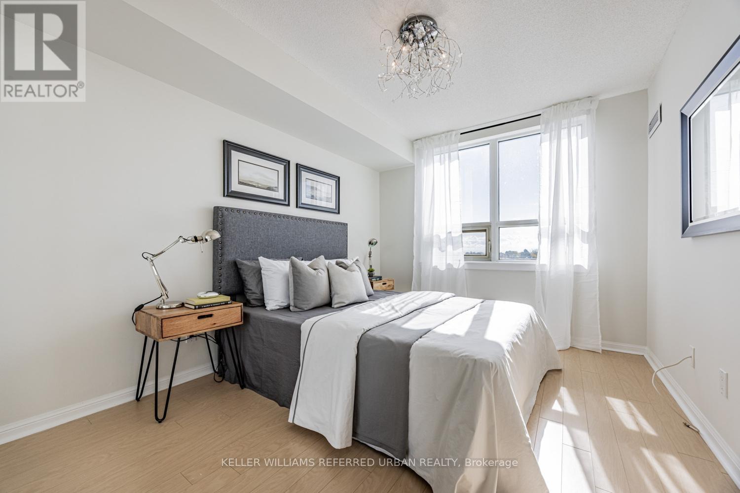 511 - 4 Elsinore Path, Toronto, Ontario  M8V 4G7 - Photo 22 - W12483687