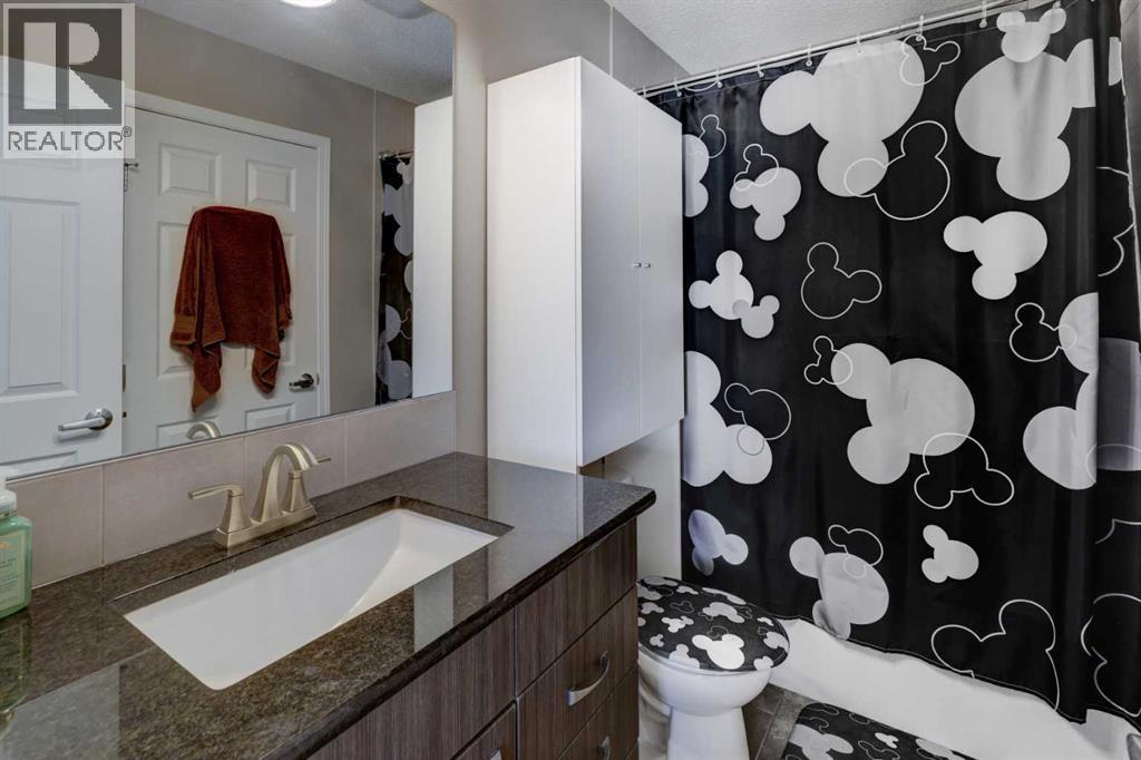 140 Windford Grove Sw, Airdrie, Alberta  T4B 4G4 - Photo 24 - A2239975