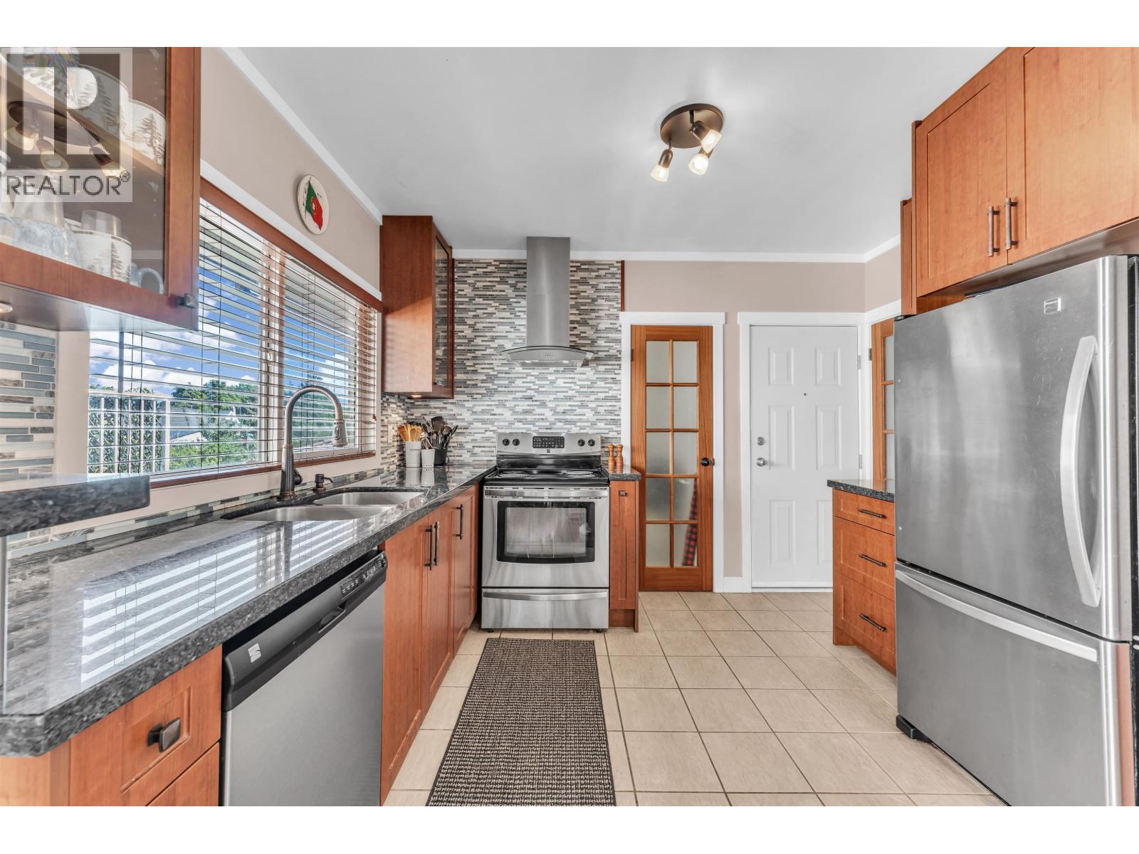 4160 St. Catherines Street, Vancouver, British Columbia  V5V 4L8 - Photo 9 - R3026674