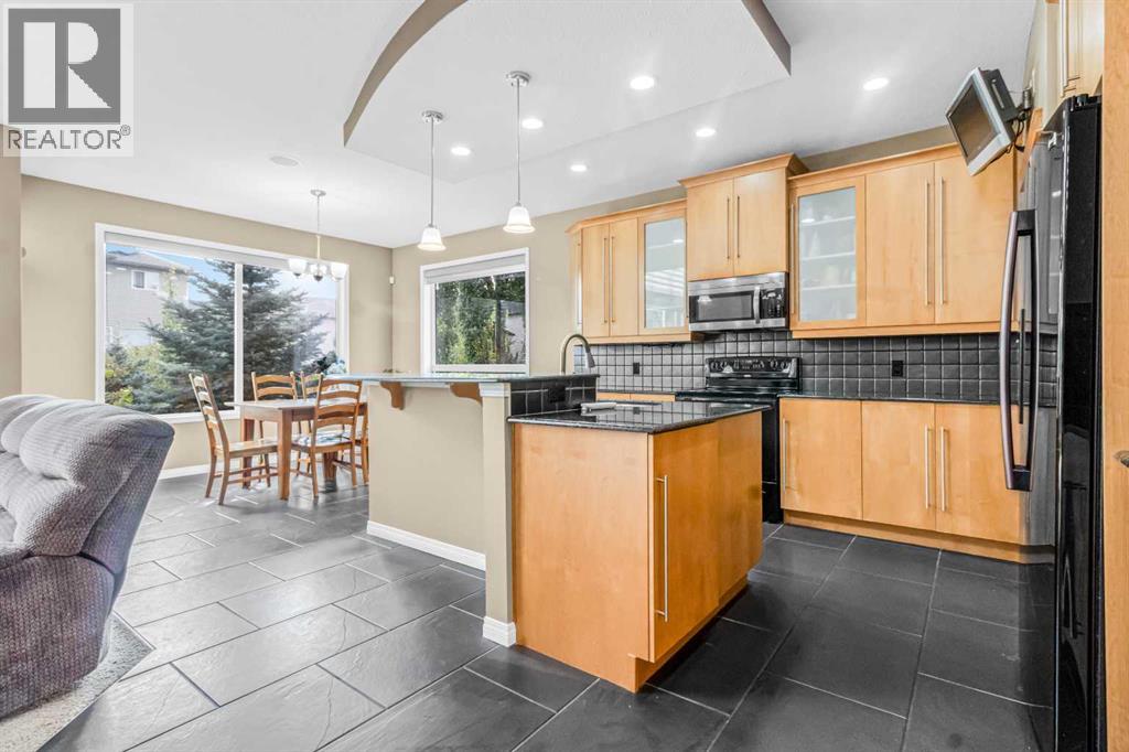 116 Willowmere Way, Chestermere, Alberta  T1X 0E1 - Photo 9 - A2253981