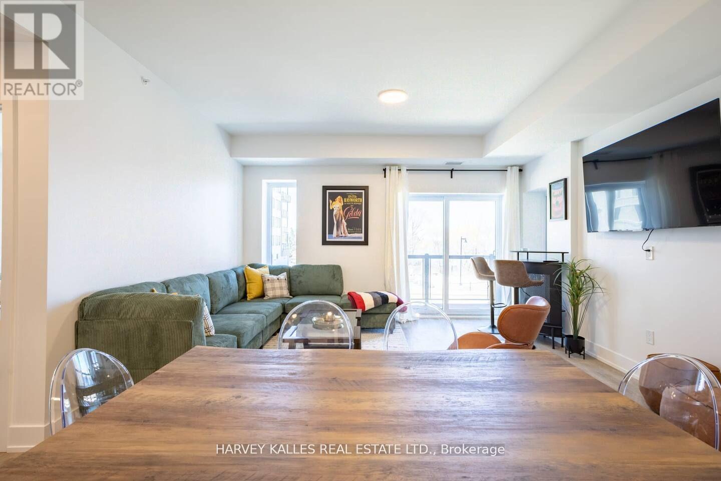 205 - 19b West Street, Kawartha Lakes, Ontario  K9V 1C4 - Photo 5 - X12483593