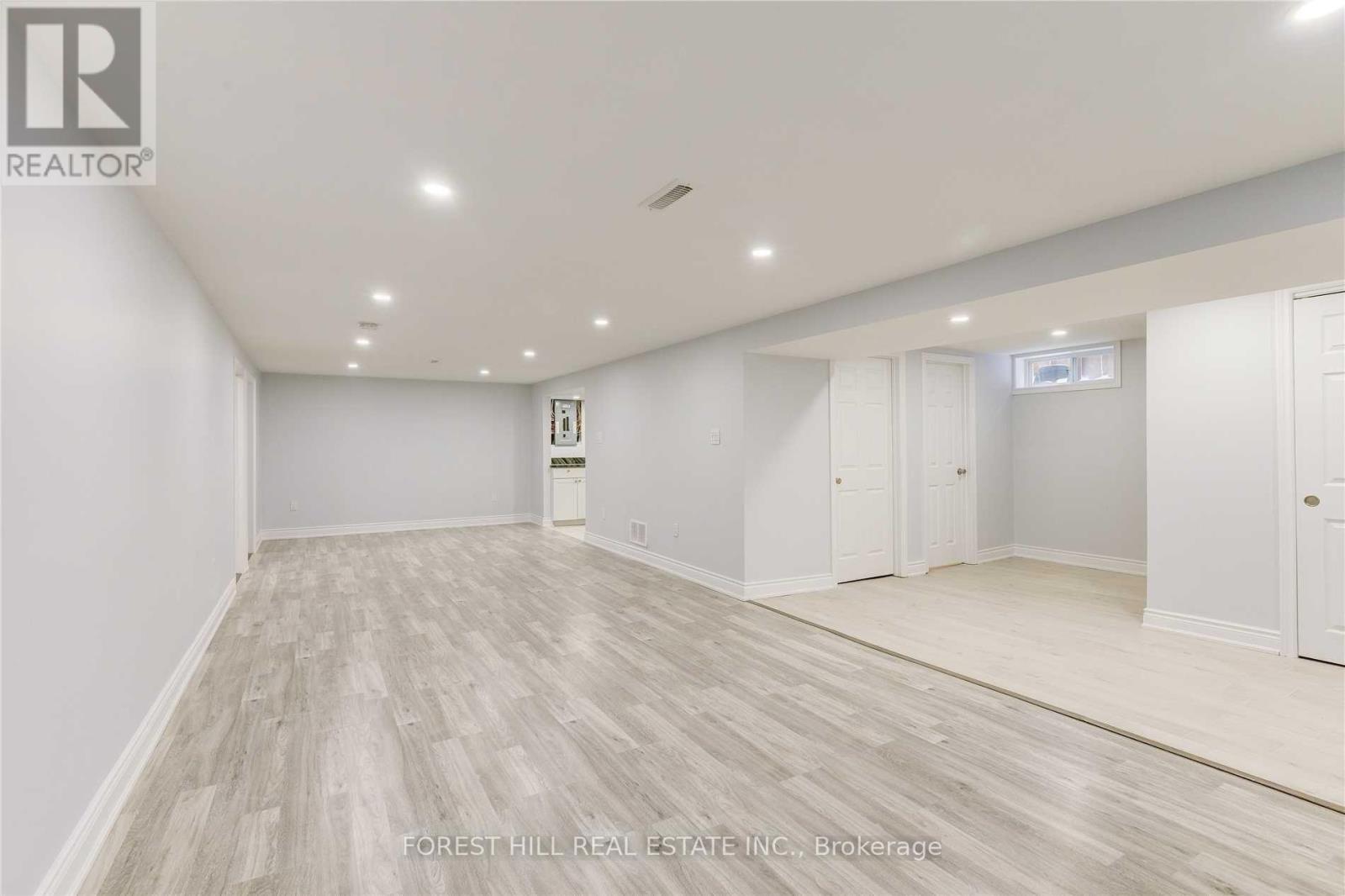 63 Cardinal Drive, Hamilton, Ontario  L9A 4H6 - Photo 13 - X12483618
