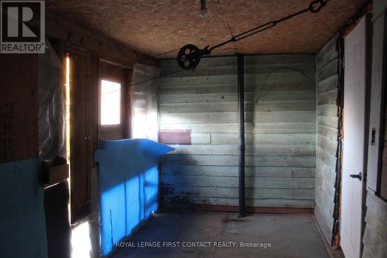280 Concession 10 Road, Brockton, Ontario  N0G 1J0 - Photo 19 - X12483646