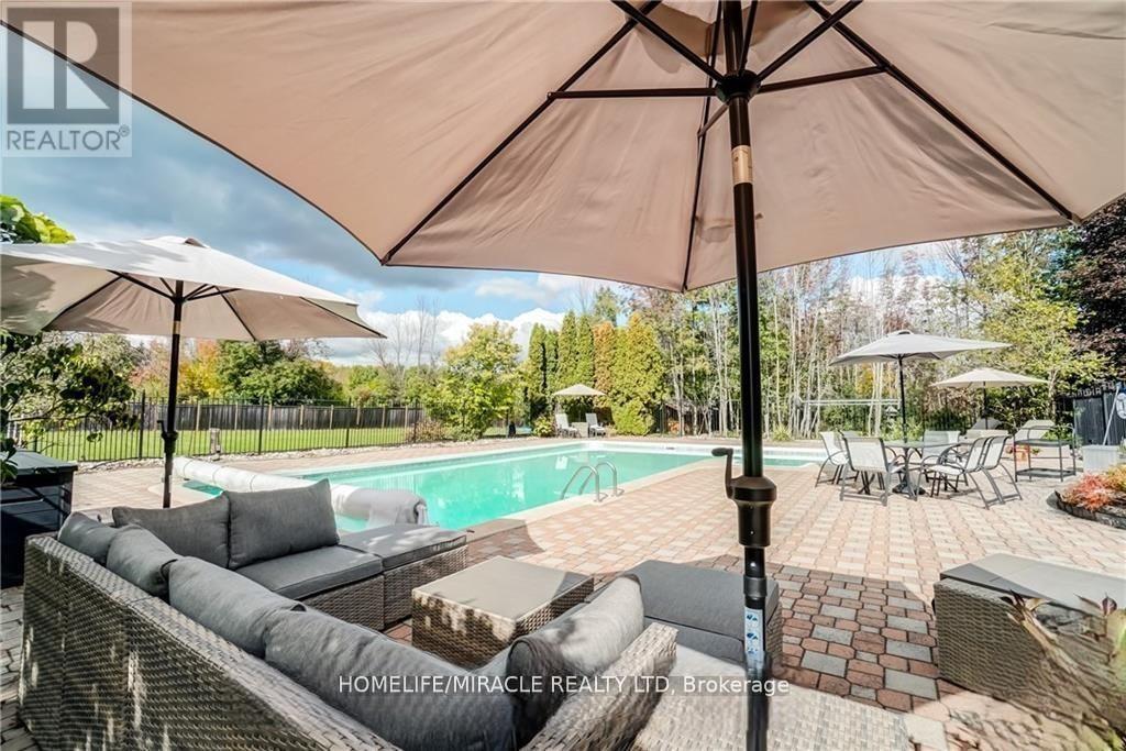 141 Kerry Hill Crescent, Ottawa, Ontario  K0A 1T0 - Photo 32 - X12483662