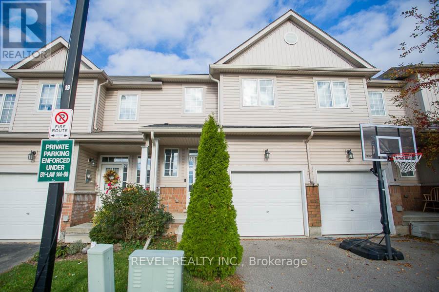 22 - 21 Diana Avenue, Brantford, Ontario  N3T 0G7 - Photo 2 - X12483695