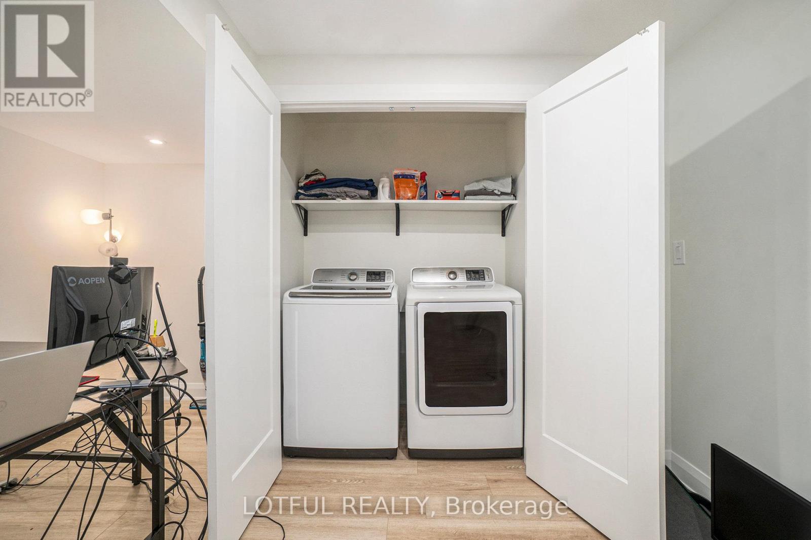 B - 411 Leighton Terrace, Ottawa, Ontario  K1Z 6J7 - Photo 14 - X12464477