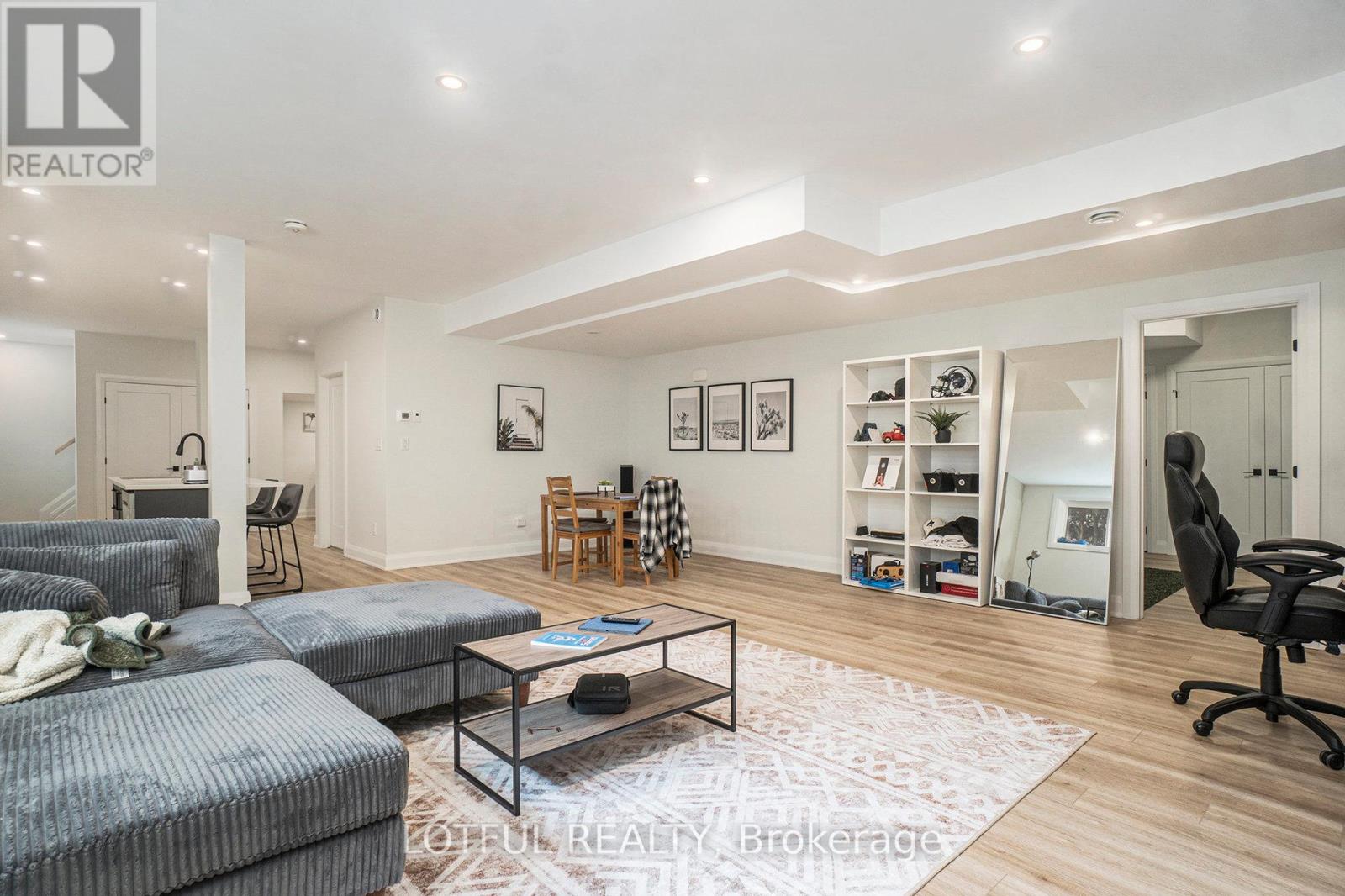 B - 411 Leighton Terrace, Ottawa, Ontario  K1Z 6J7 - Photo 6 - X12464477