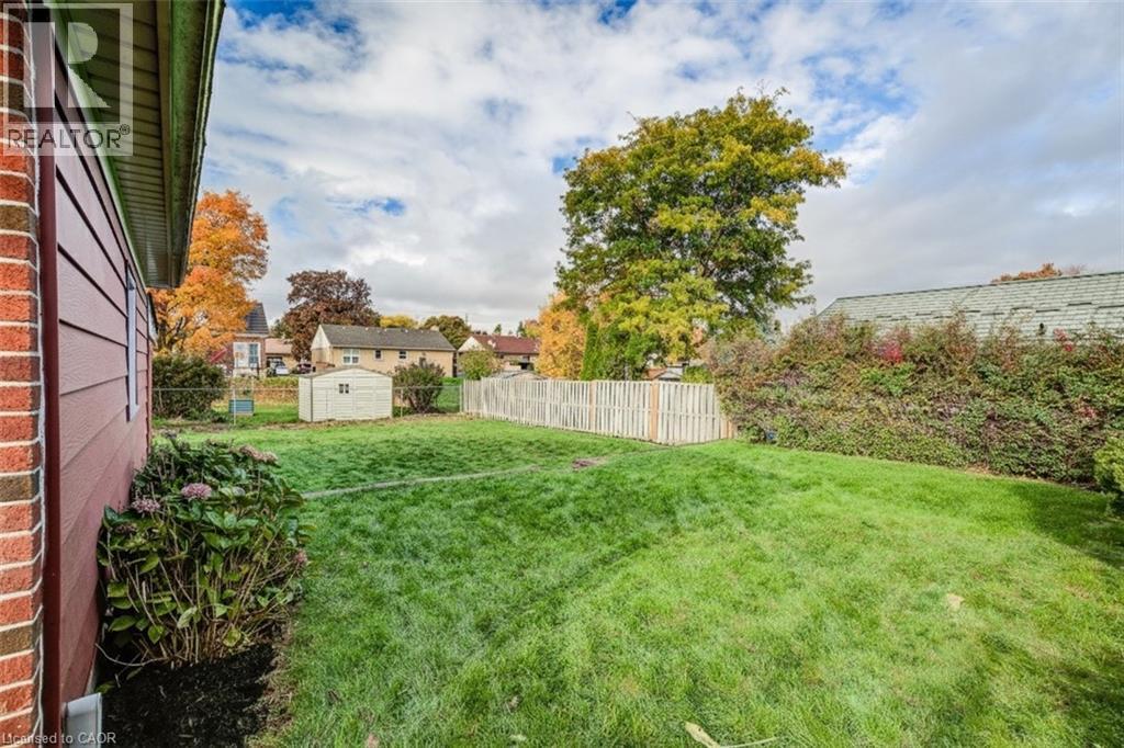 54 Glendale Road, Kitchener, Ontario  N2H 2Z8 - Photo 38 - 40782285