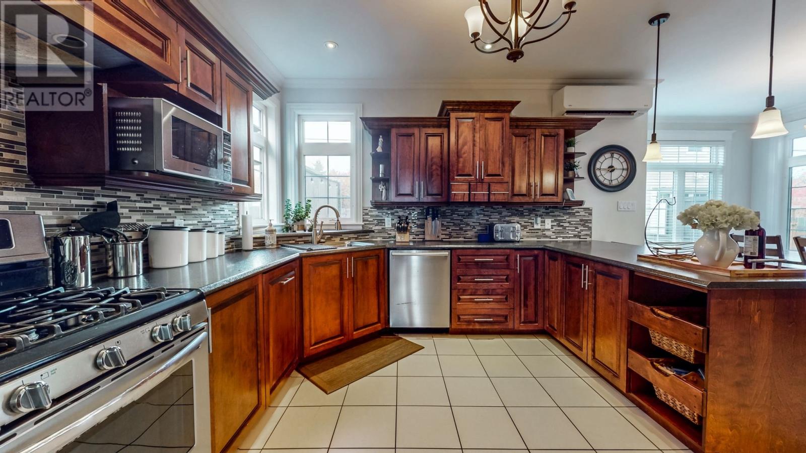 23 Brad Gushue Crescent, St. John’s, Newfoundland & Labrador  A1H 0H3 - Photo 33 - 1291939