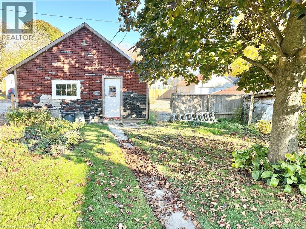 18 King Street, Tillsonburg, Ontario  N4G 3E2 - Photo 17 - 40778621