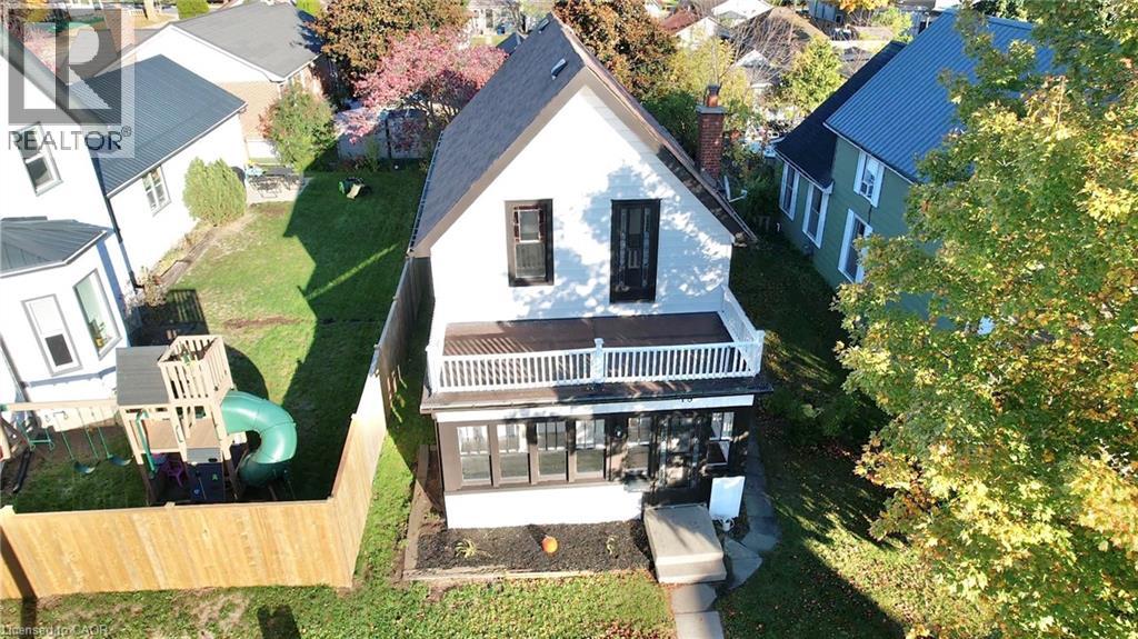 18 King Street, Tillsonburg, Ontario  N4G 3E2 - Photo 3 - 40778621