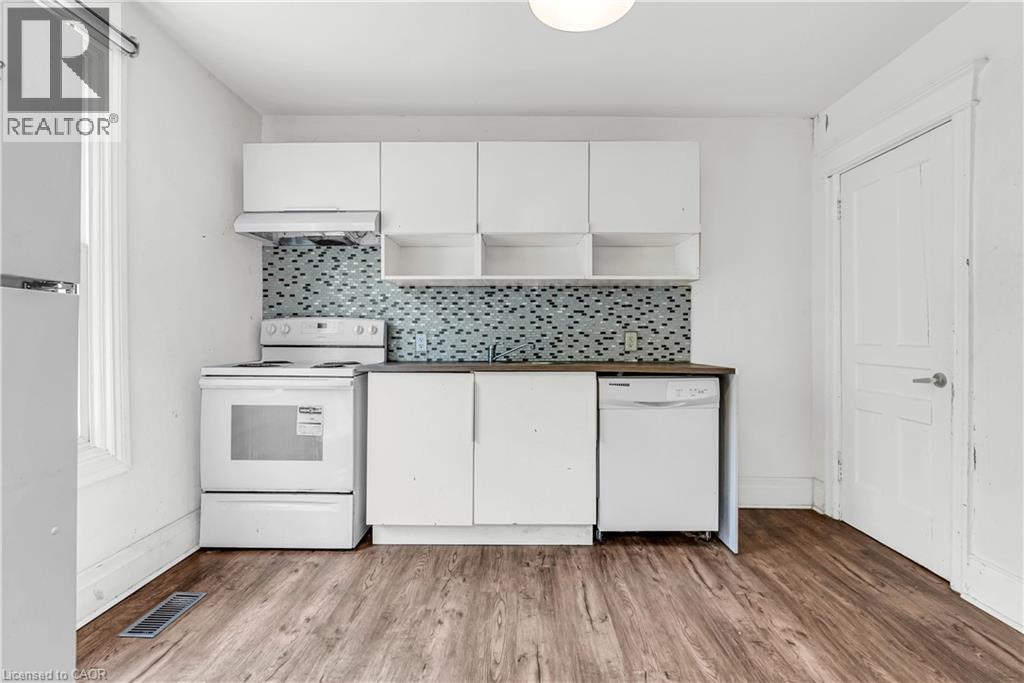 170 Grosvenor Avenue N, Hamilton, Ontario  L8L 7S8 - Photo 17 - 40760661