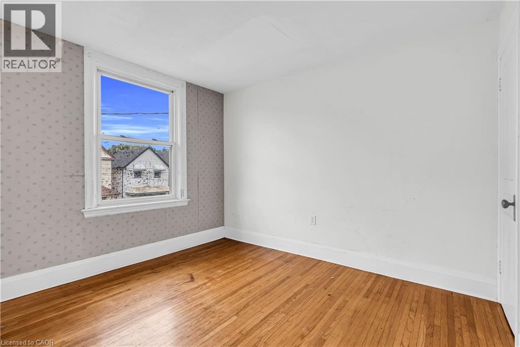 170 Grosvenor Avenue N, Hamilton, Ontario  L8L 7S8 - Photo 22 - 40760661