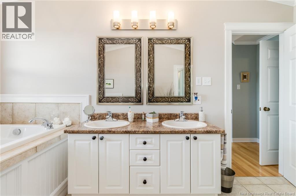 68 Waterford Lane, Fredericton, New Brunswick  E3A 0E2 - Photo 36 - NB129196