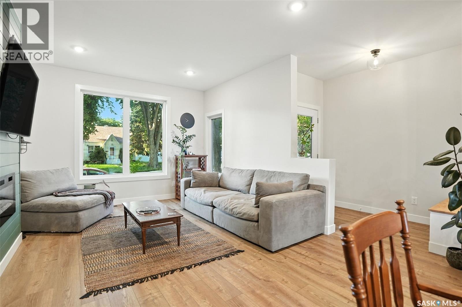 1124 9th Street E, Saskatoon, Saskatchewan  S7H 0N4 - Photo 4 - SK016399