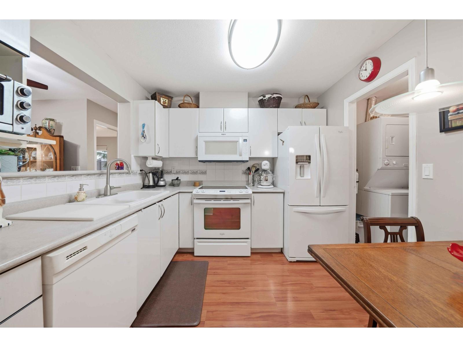 105 6385 121 Street, Surrey, British Columbia  V3X 3K6 - Photo 4 - R3060455