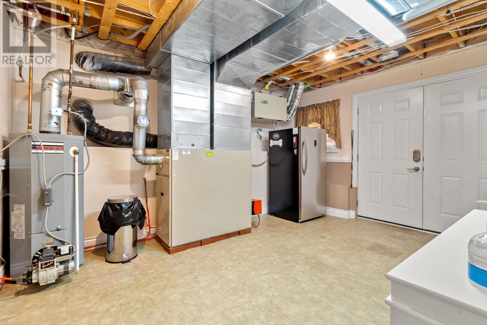 104 Lisa Ann Drive Drive, Lawrencetown, Nova Scotia  B2Z 1E7 - Photo 29 - 202526663