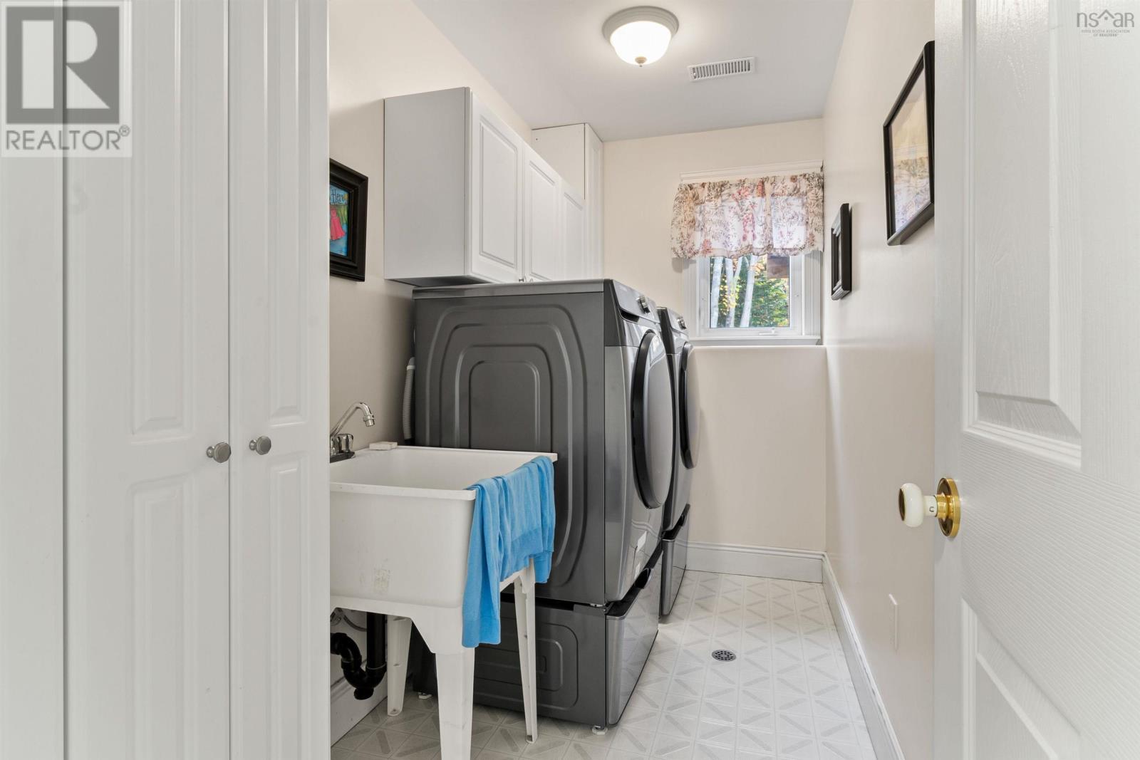 104 Lisa Ann Drive Drive, Lawrencetown, Nova Scotia  B2Z 1E7 - Photo 27 - 202526663