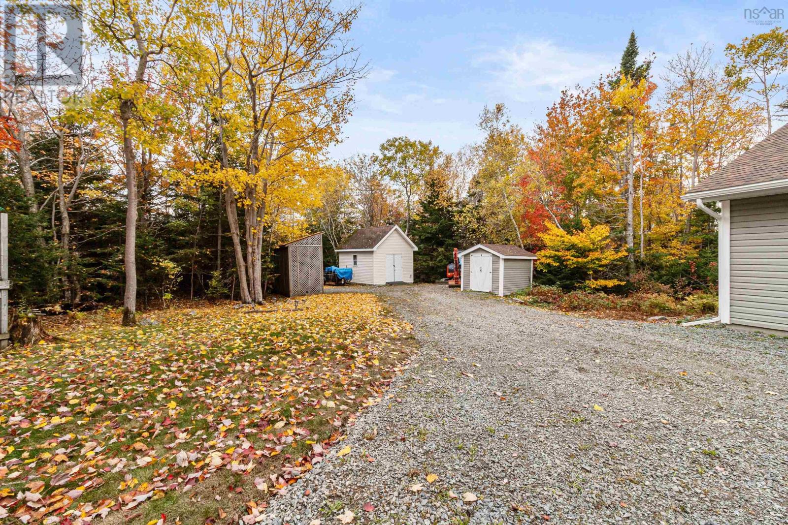 104 Lisa Ann Drive Drive, Lawrencetown, Nova Scotia  B2Z 1E7 - Photo 36 - 202526663