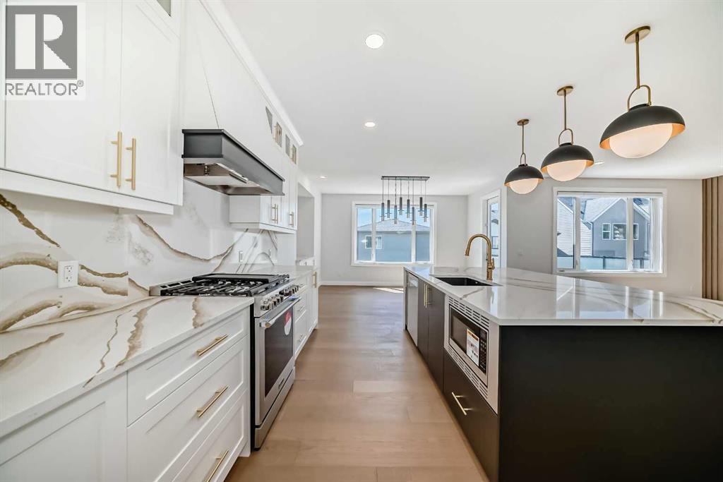 406 Spring Creek Circle Sw, Calgary, Alberta  T3H 6G4 - Photo 6 - A2260703