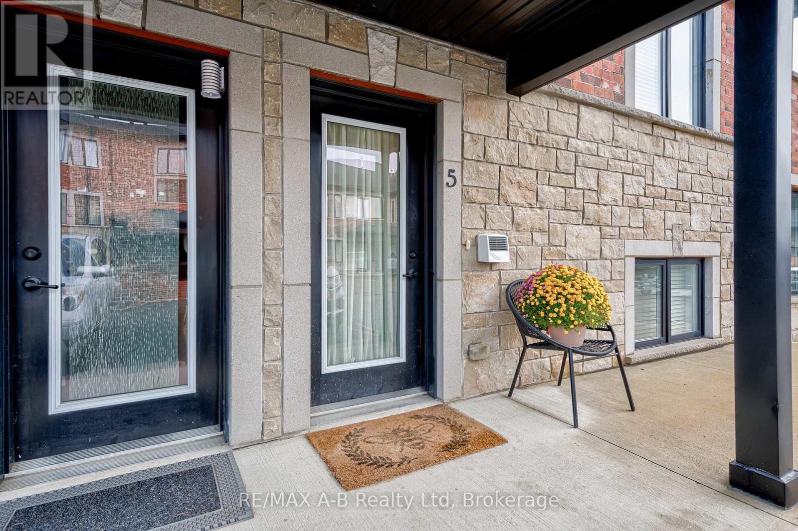 5 - 3199 Vivian Line 37 Line, Stratford, Ontario  N0K 1J0 - Photo 3 - X12483771